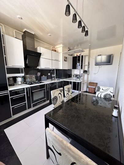 3-к. квартира, 89,3 м², 4/5 эт.