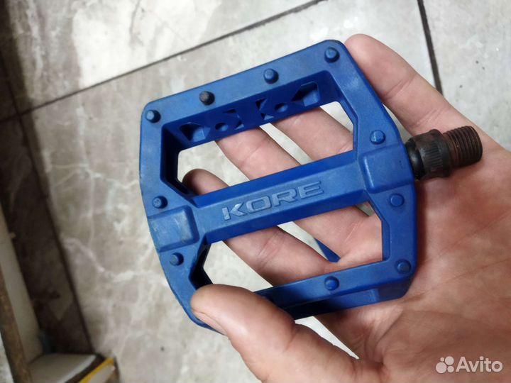 Педали Kore нейлон