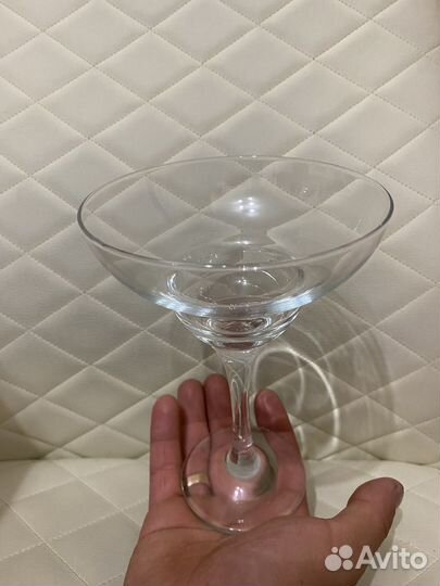 Бокалы для пирамиды