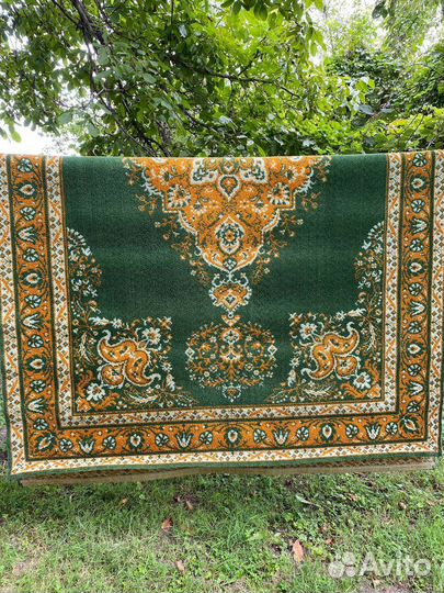 Ковер шерстяной