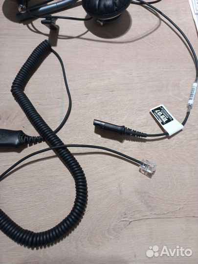 Гарнитура профессиональная plantronics