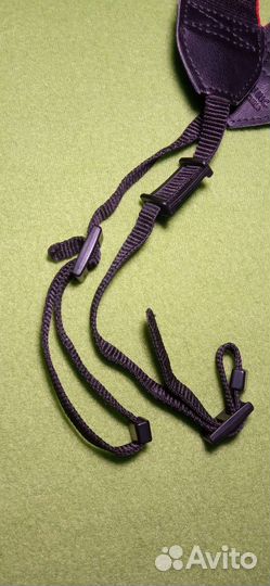 Ремешок на фотоаппарат