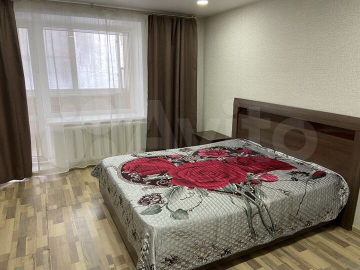 2-к. квартира, 50 м², 2/10 эт.