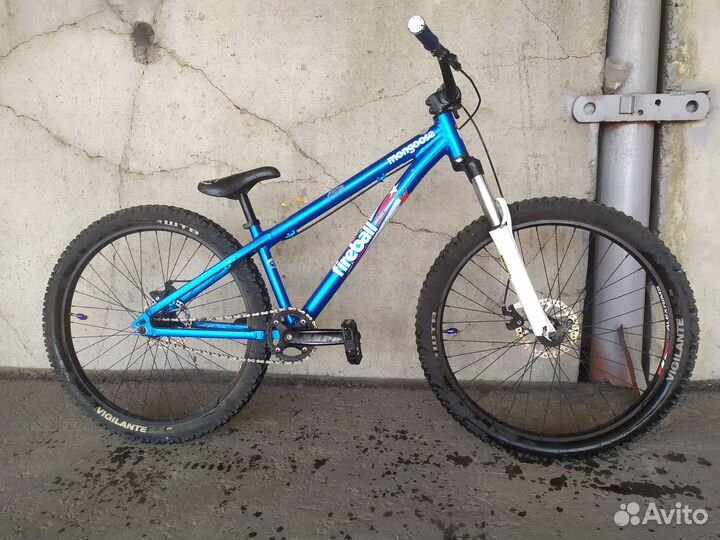 MTB street dirt mongoose fireball 26