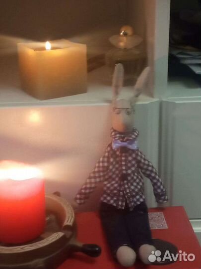 Мягкая игрушка Заяц - студент