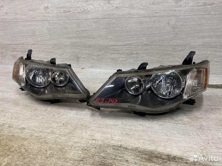 Фара Mitsubishi Outlander Xl