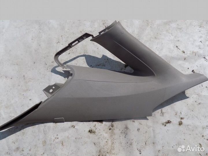 Обшивка стойки Focus I 1998-2004