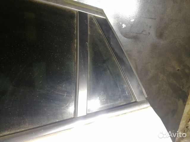 Форточка двери задней левой BMW X6 F16