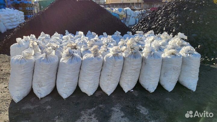 Уголь в мешках орех 25-50мм