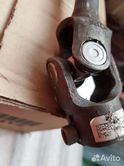 Рулевой карданный вал audi 8R1 419 753 H