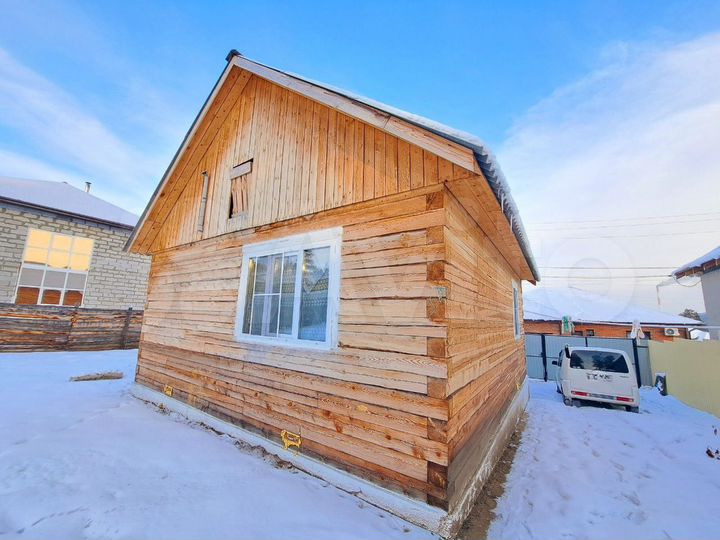 Дом 51 м² на участке 8 сот.