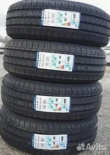 Triangle Connex Van TV701 215/75 R16C