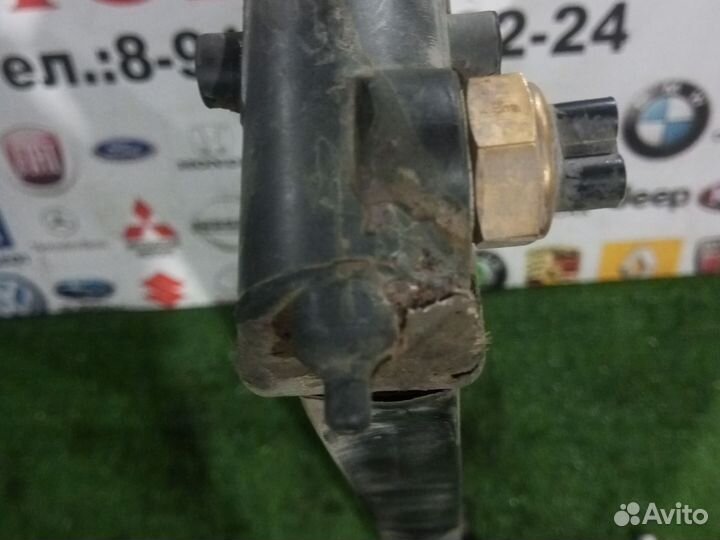 Радиатор охлаждения Volkswagen Passat B3