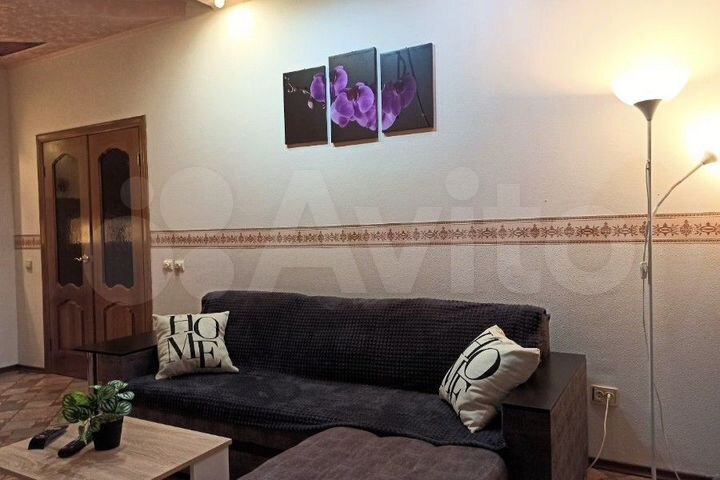 2-к. квартира, 56 м², 9/9 эт.