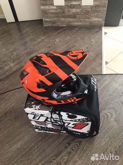 Мото шлем кроссовый just1