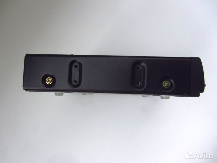 Предусилитель / дисторшн / eq Yamaha GSP100