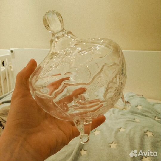 Конфетница стеклянная