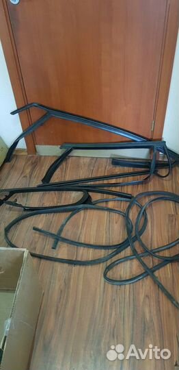 Молдинги.накладки дверей Форд Фокус 3