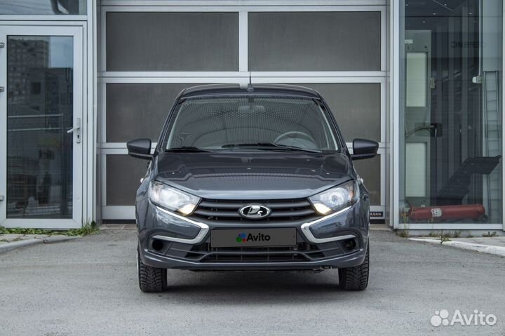 LADA Granta 1.6 МТ, 2021, 61 002 км