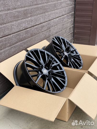 Новые диски R19 5/114.3 Lexus ES IS GS Camry Black