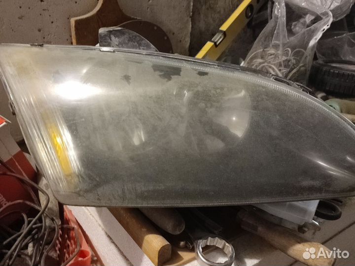 Фара ford focus 2