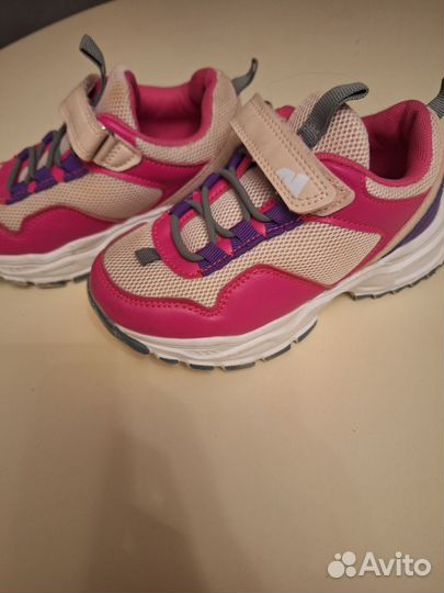 Кроссовки для девочки 30 размер