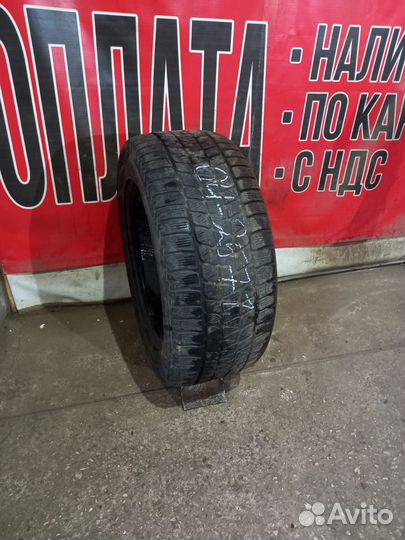 Bridgestone Blizzak LM-25 4x4 255/55 R17