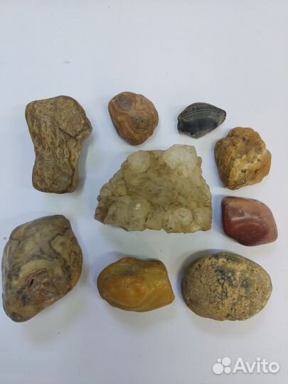 Натуральные камни и минералы