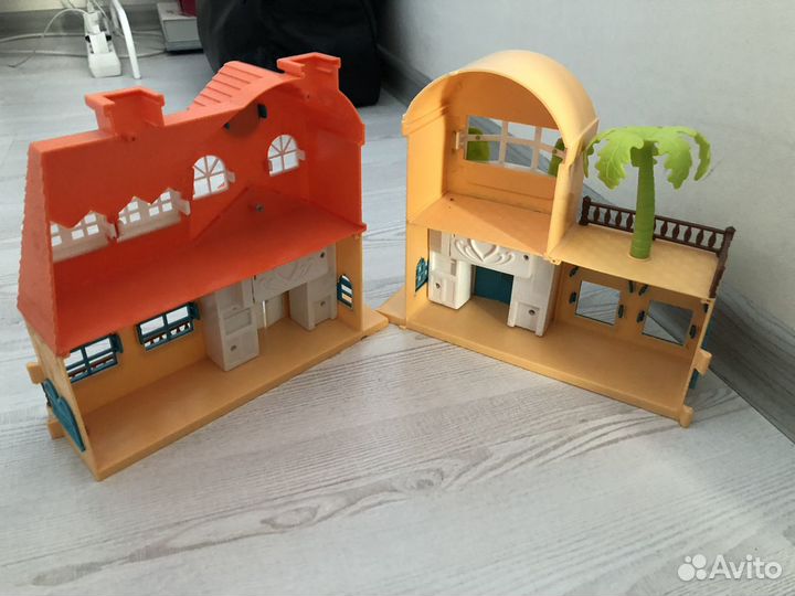 Игрушка Домик для маленьких игрушек