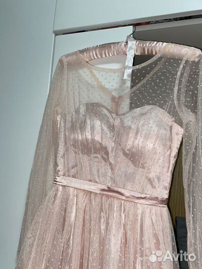 Вечернее платье