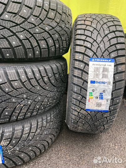 Triangle IcelynX TI501 235/45 R18 98T