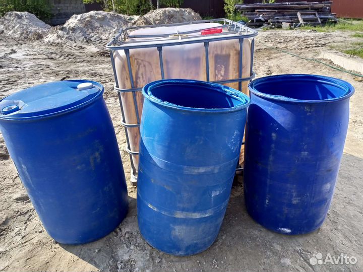 Бочки чистые с крышками, порезанные, гидрозатворо