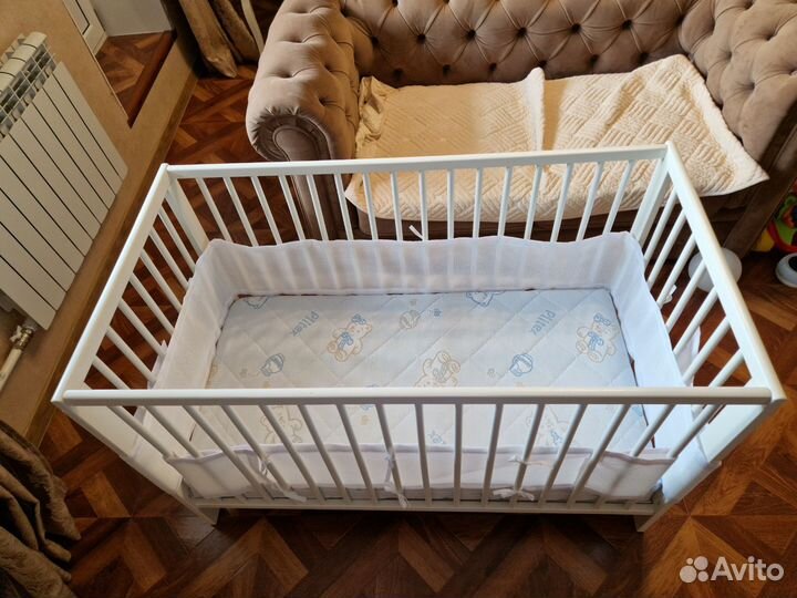 Детская кроватка IKEA +матрас + бортики