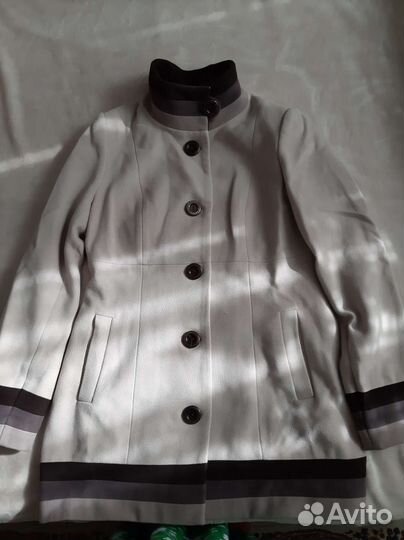 Пальто 46 размера