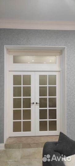 Дверь с фрамугой