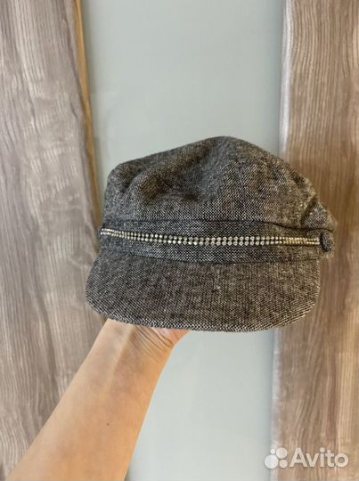 Кепка женакая