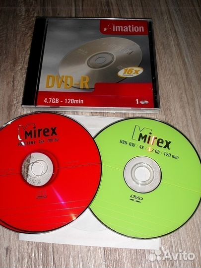 Новые запакованные диски DVD и CD