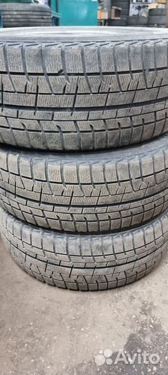 Yokohama Ice Guard 5 IG50 A 215/55 R17 94Q