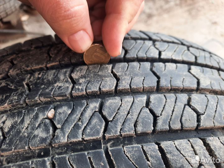 Tunga 4x4 205/70 R15