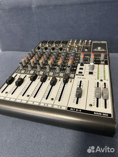 Микшерный пульт behringer xenyx 1204