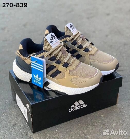 Кроссовки adidas женские