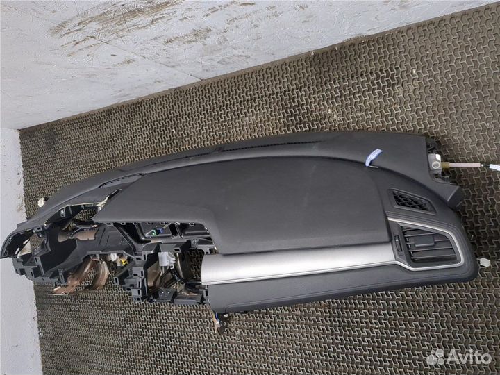 Панель передняя салона Honda Civic 2015, 2017