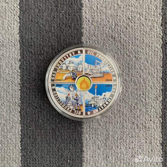 Коллеционная монета Острова Кука 2006 Нефть и газ