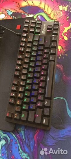 Игровая механическая клавиатура