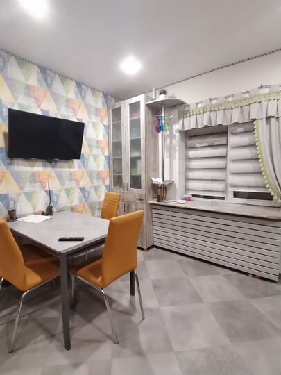 3-к. квартира, 96 м², 2/9 эт.