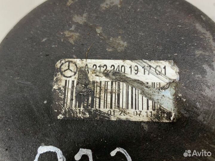 Опора двигателя Mercedes W212 OM651