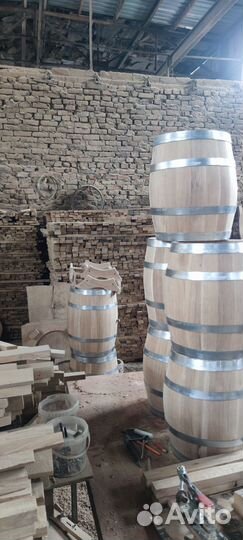 Дубовые бочки из кавказского дуба для коньяка