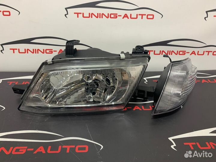 Фара Nissan Ad VY11 97-2002г (светлые)