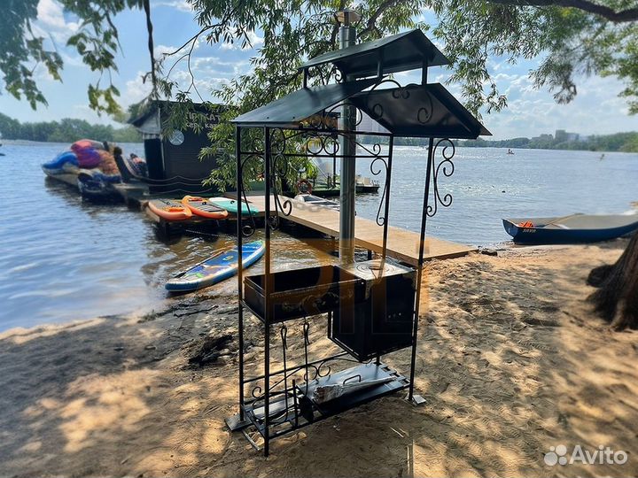 Кованые Мангалы с крышей и печью под казан