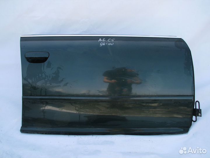 Audi A6 C5 дверь передняя правая